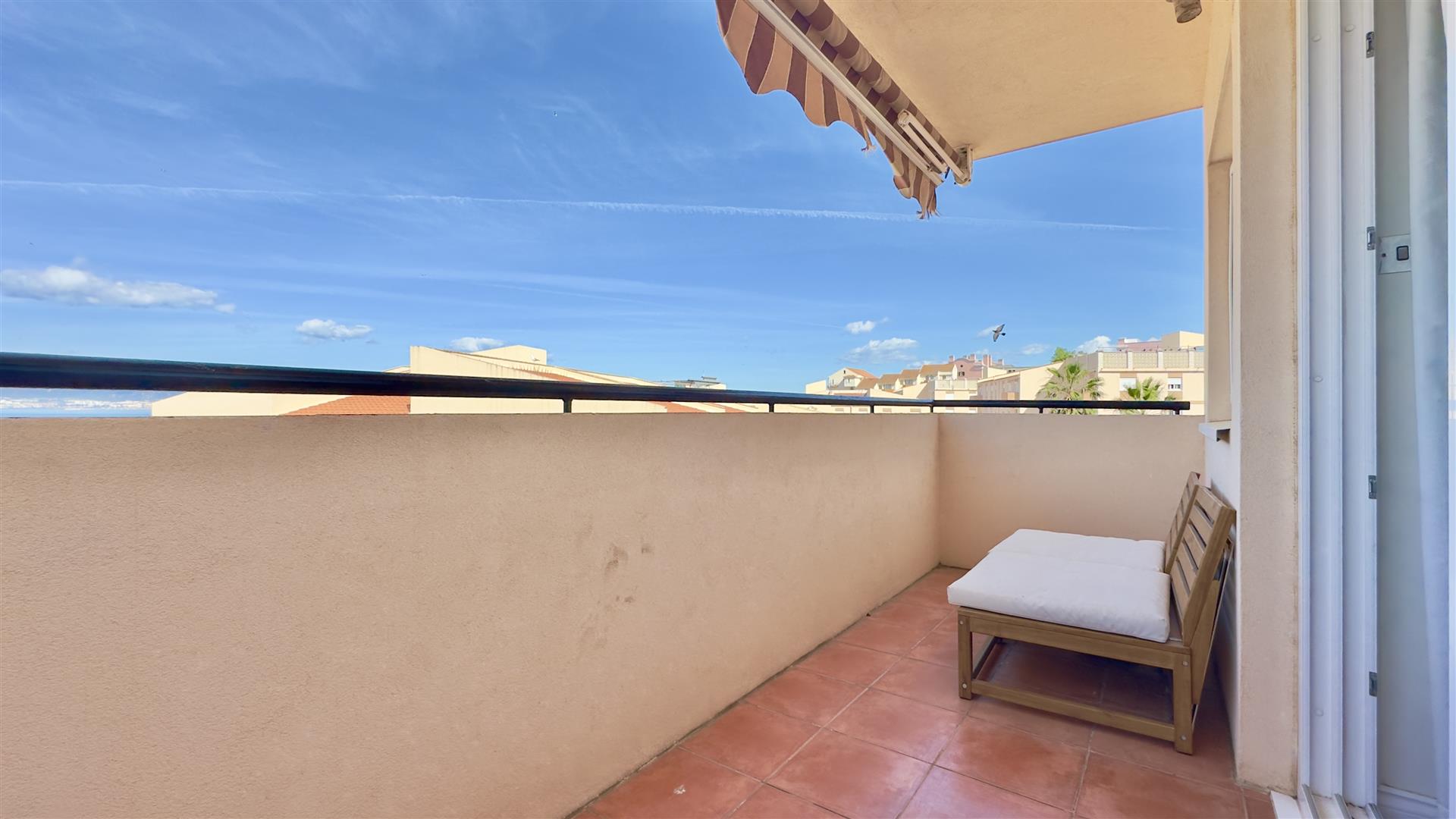 Image of Apartment - 3 Bedrooms - 2 Bathrooms for Sale in Vineyards-Gibraltar, Image 9